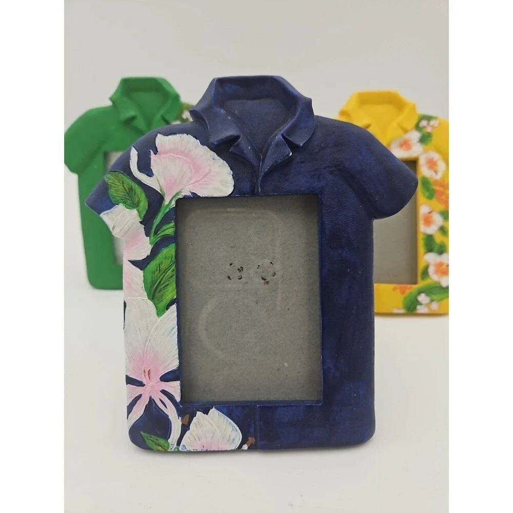 Picture Frame Shirt With Flower Frame Blue Green Yellow 2.5
